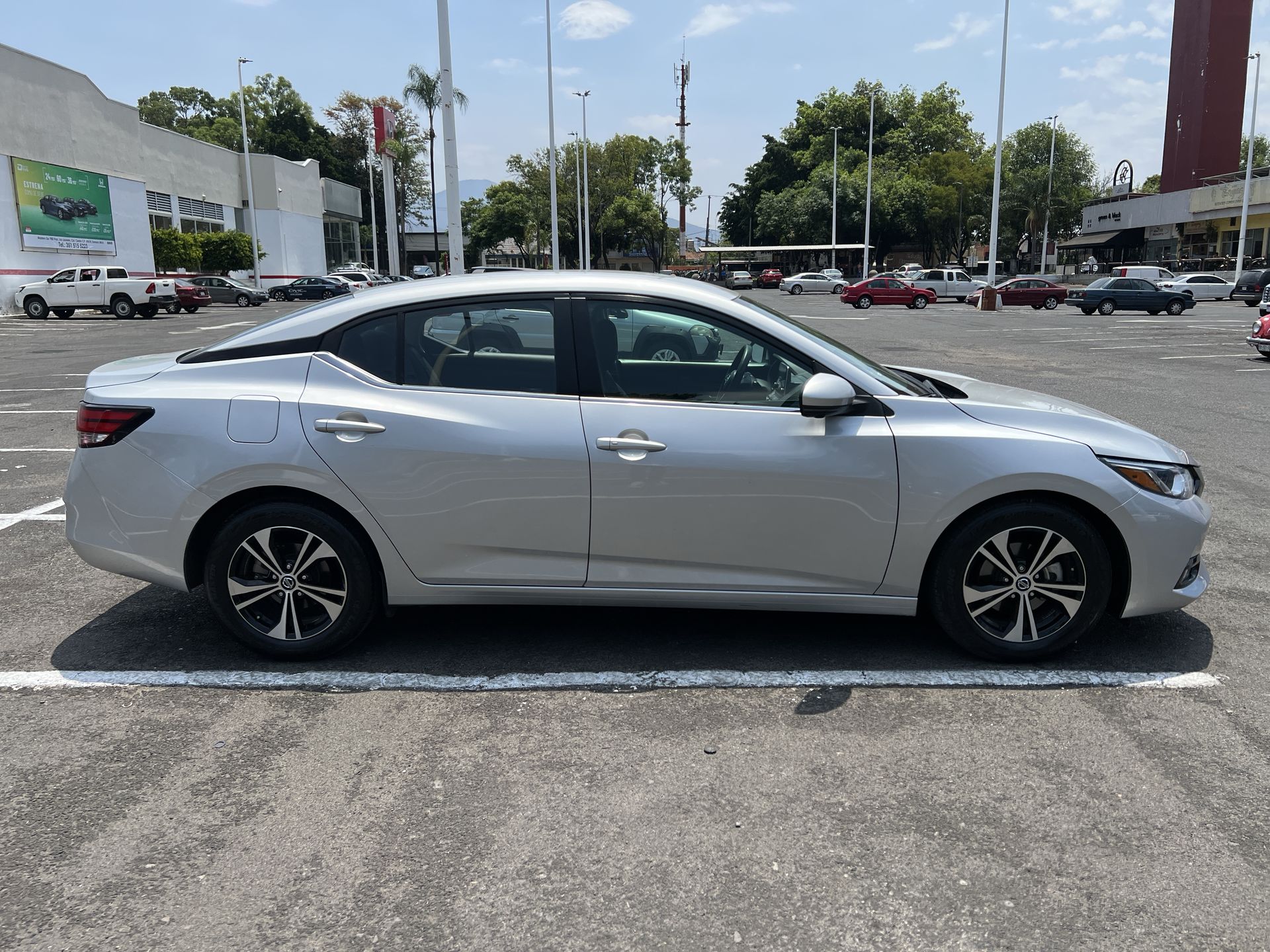 2023 Nissan SENTRA ADVANCE CVT 23