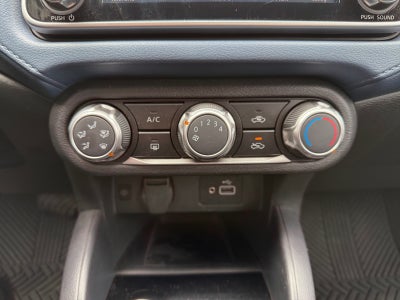 2025 Nissan VERSA ADVANCE CVT 25