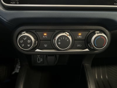 2025 Nissan VERSA ADVANCE MT 25