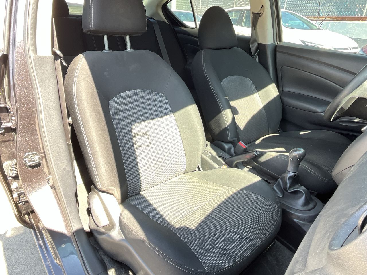 2019 Nissan VERSA SENSE MT AC