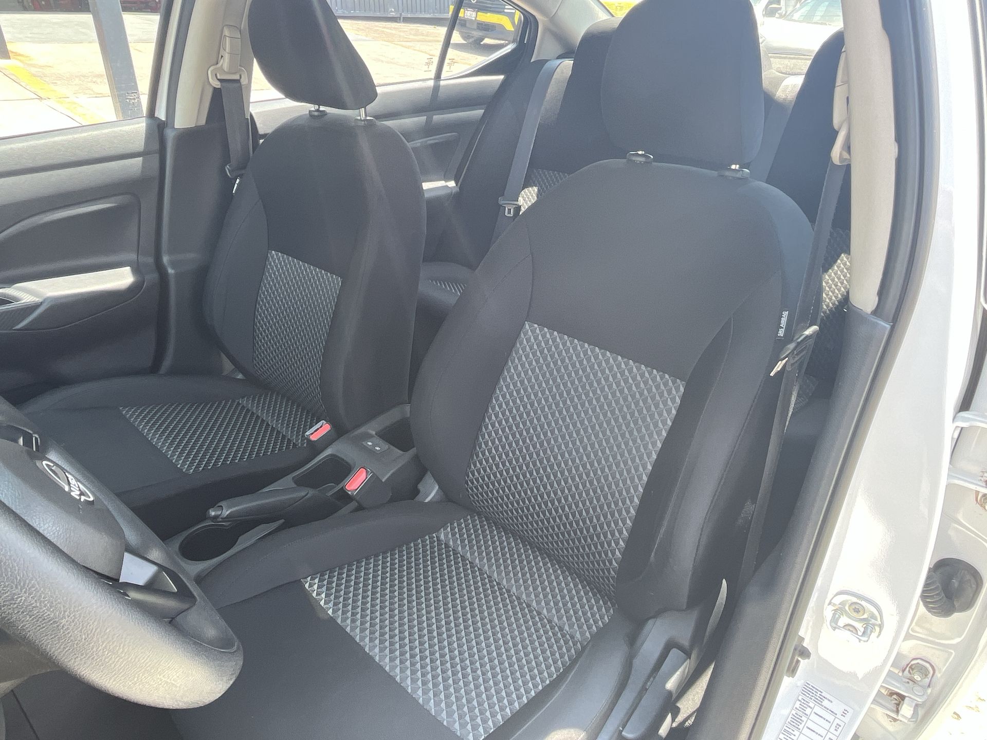 2023 Nissan VERSA VERSA SENSE MT