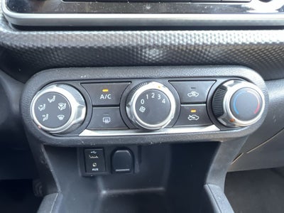 2018 Nissan KICKS 1.6 SENSE LTS T/M A/C