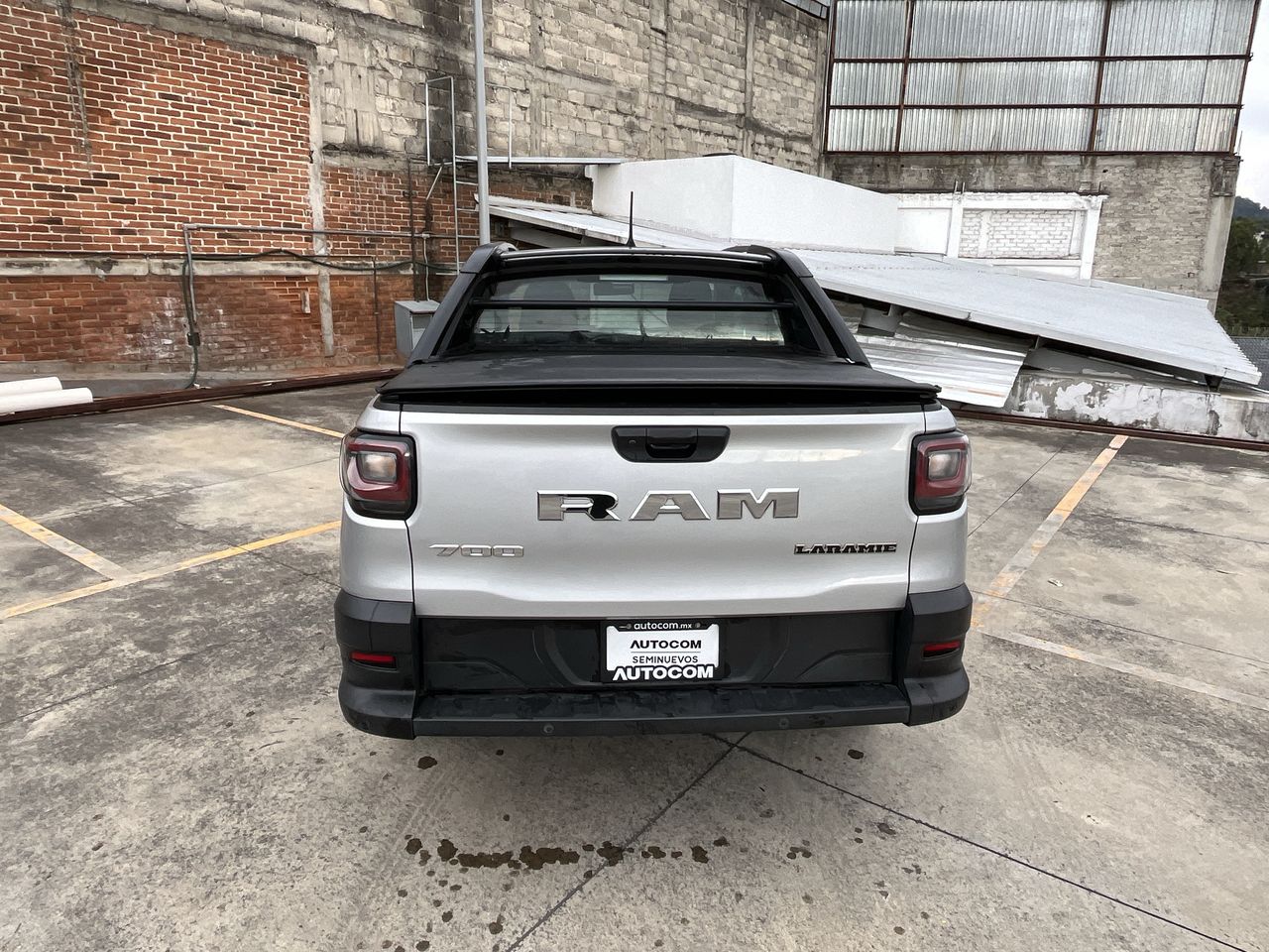 2023 RAM JOURNEY LARAMIE CREW CAB