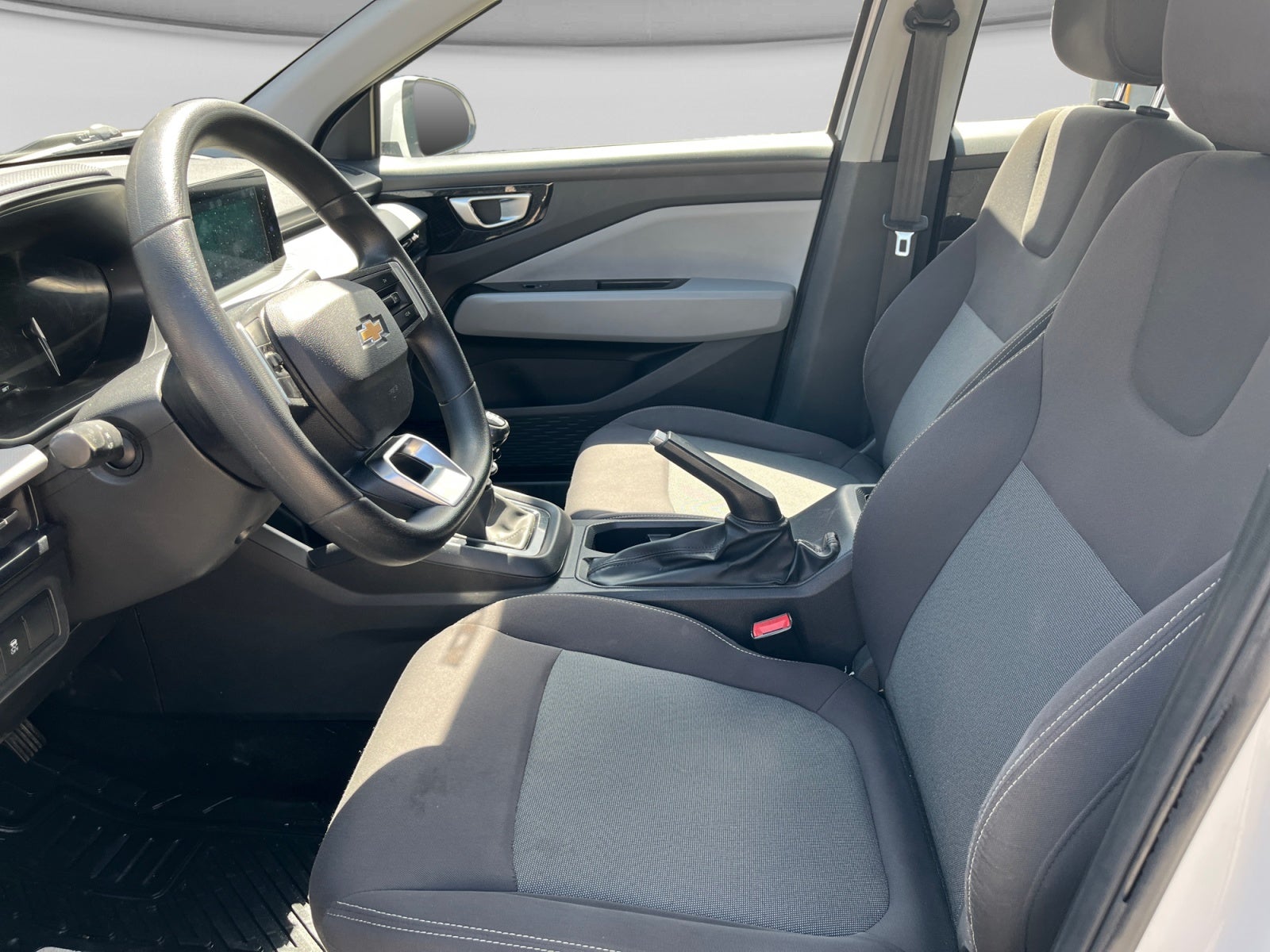 2024 Chevrolet AVEO LT MANUAL