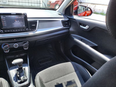 2022 Kia RIO EX TA
