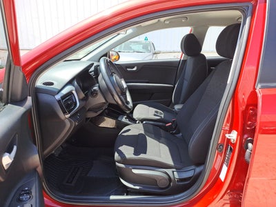2022 Kia RIO EX TA