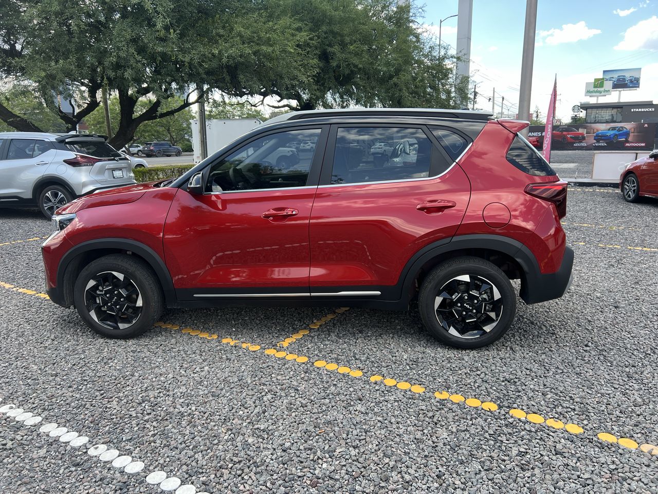 2026 Kia SONET SX IVT