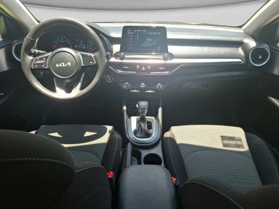 2022 Kia FORTE LX IVT
