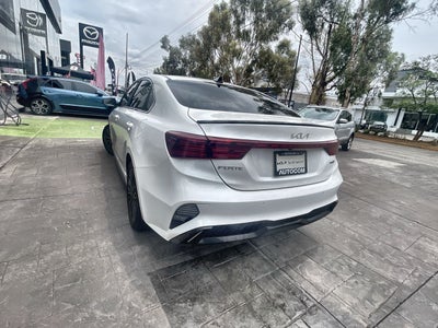 2024 Kia FORTE GT LINE