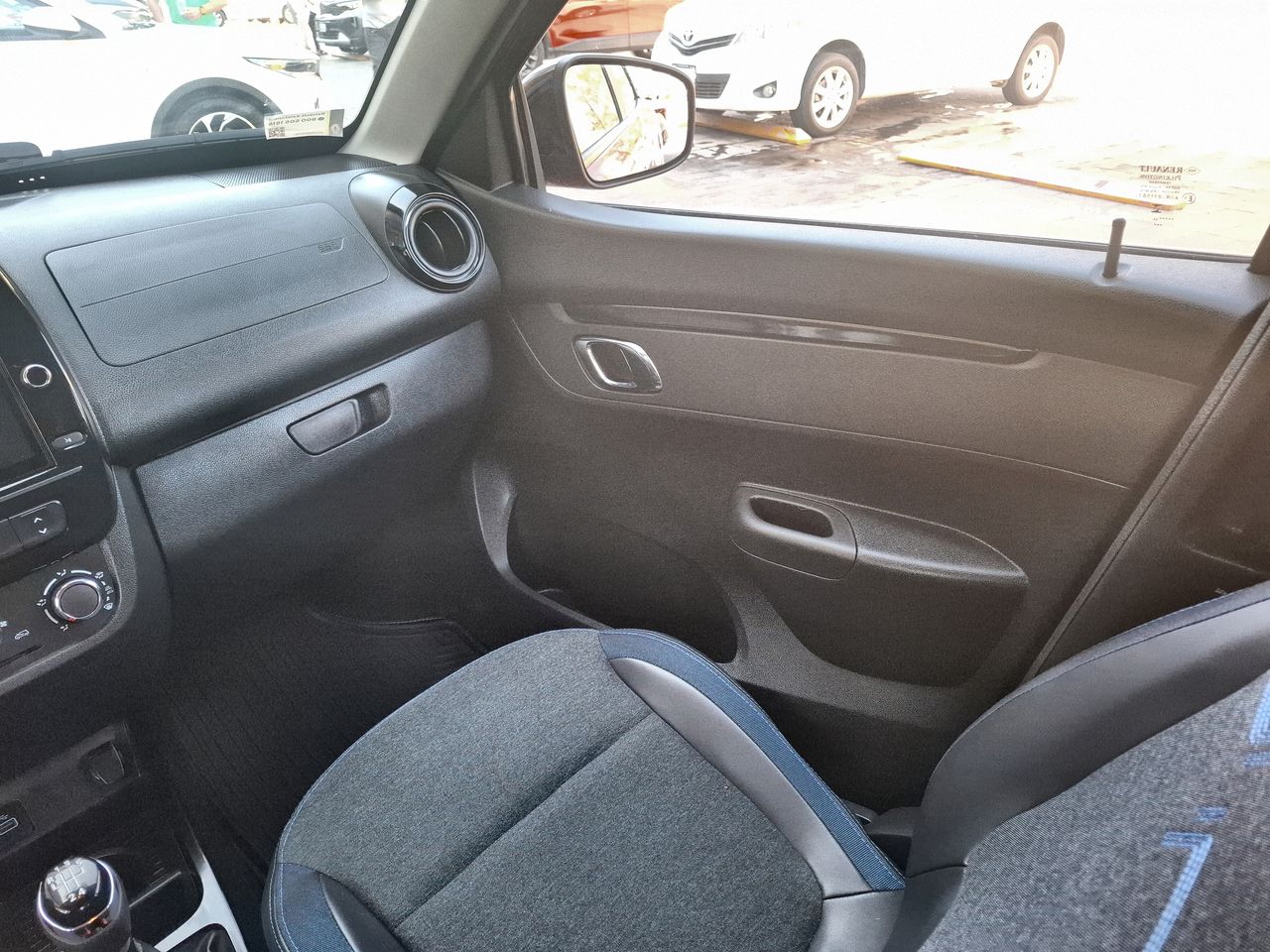 2025 RENAULT KWID BITONO