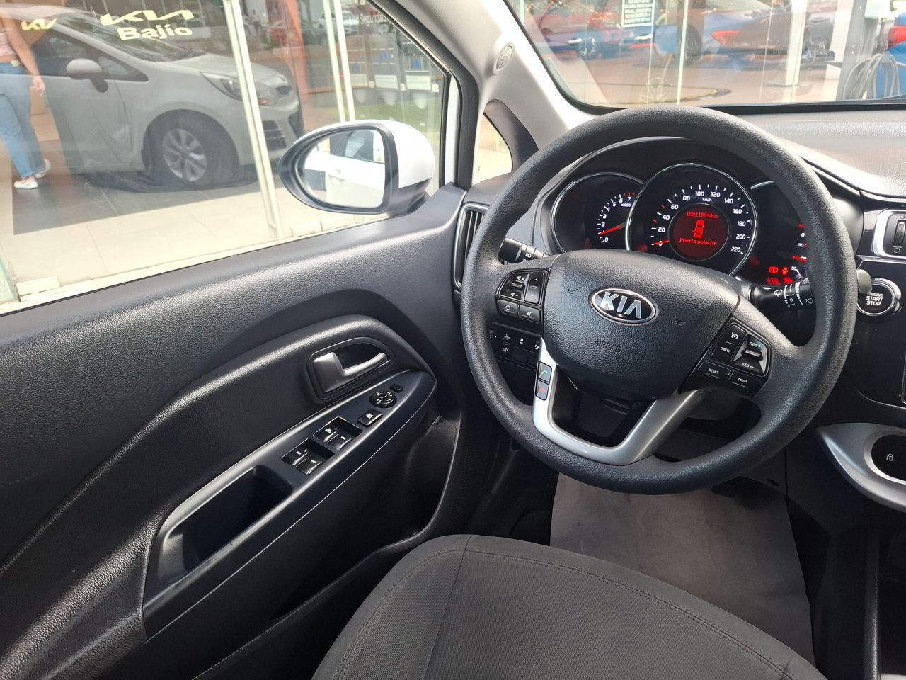 2017 Kia RIO EX HATCHBACK 1.6 MT