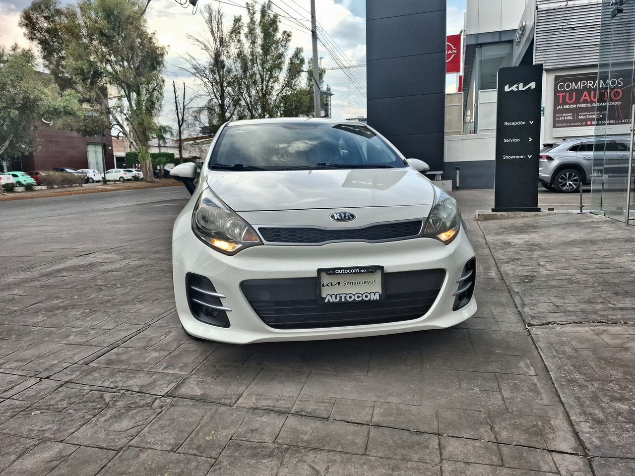2017 Kia RIO EX HATCHBACK 1.6 MT
