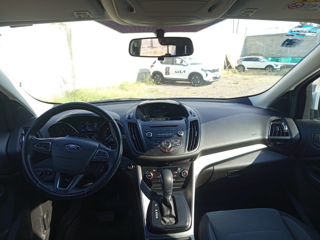 2017 Ford ESCAPE S 2.5L