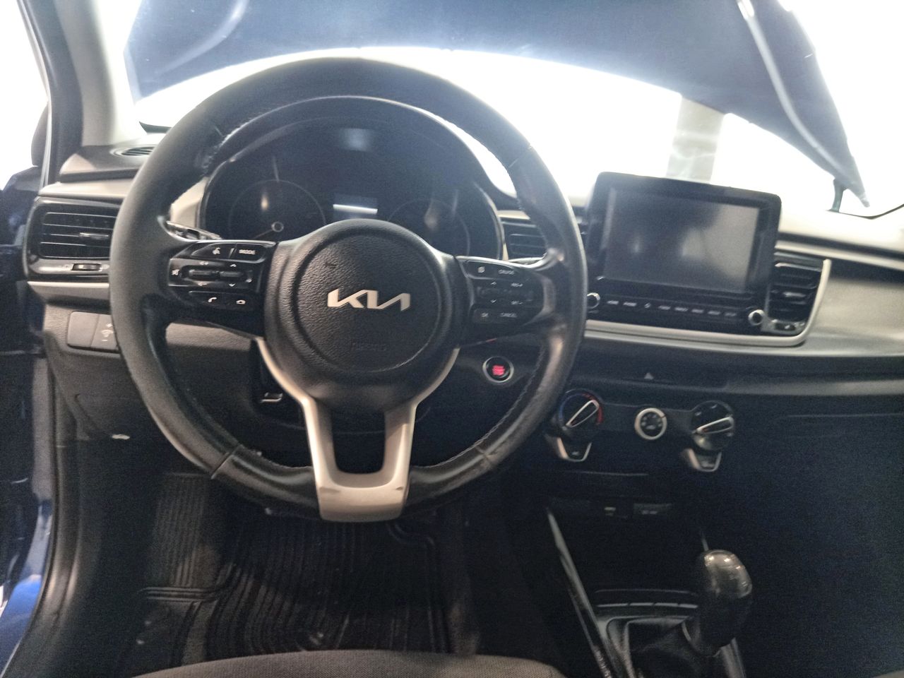 2022 Kia RIO EX TM
