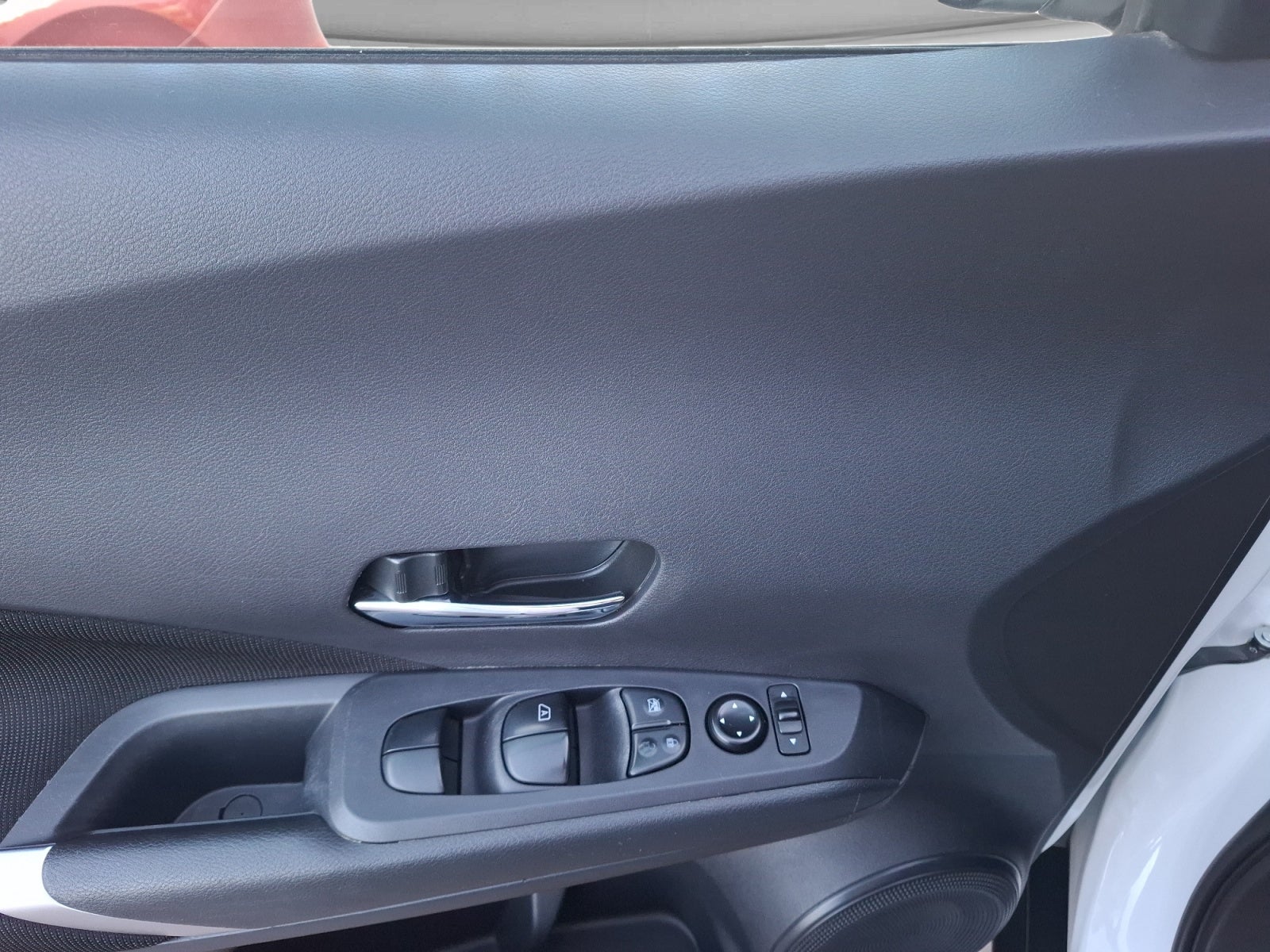 2024 Nissan KICKS PLAY ADVANCE 1.6 LTS CVT 24