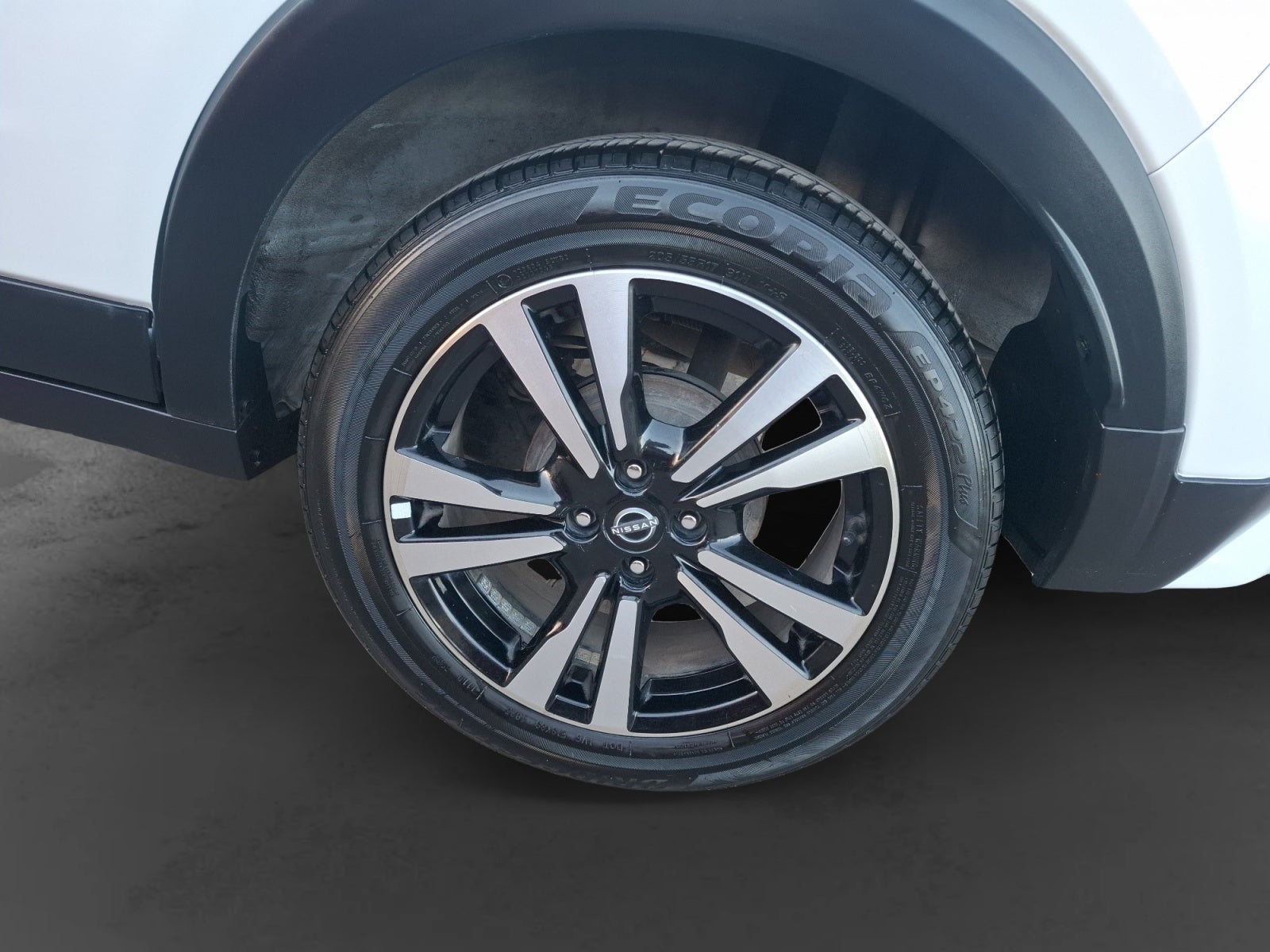 2024 Nissan KICKS PLAY ADVANCE 1.6 LTS CVT 24