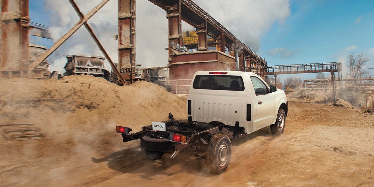 Nissan NP300 Exterior6